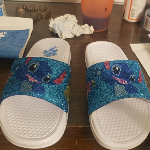 glitter nike slides